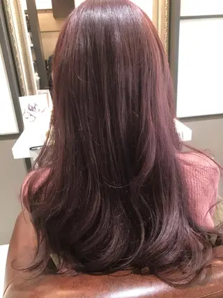 セミロング カラー Avery SHINのヘアスタイル