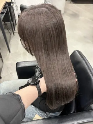 セミロング カラー 🫐寒色系カラー 🫐ヤマナカリリカのヘアスタイル