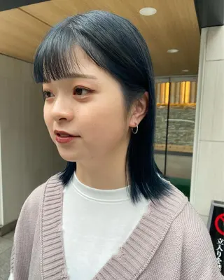 ミディアム デザインカラー/ボブ ブリーチカラー/ユリのヘアスタイル