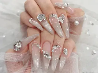 ネイル レ ナのネイルデザイン