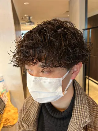 ショート パーマ メンズ 波巻きスパイラルパー マ/シャドウパーマ駿のヘアスタイル