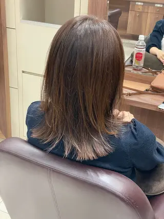 セミロング 寒河江 真希のヘアスタイル