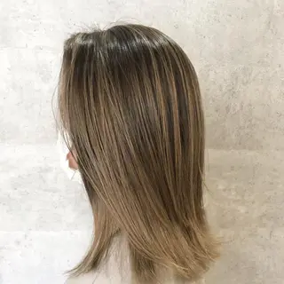 セミロング カラー 髪質改善で 憧れの潤艶美髪にのヘアスタイル
