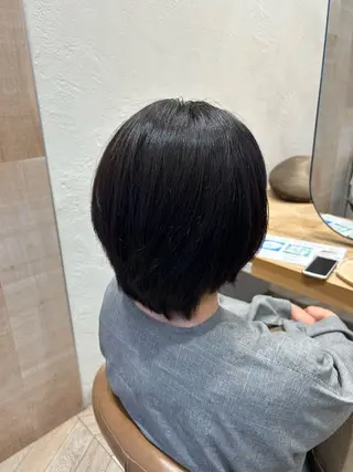 ショート カラー 小関 琴瑚のヘアスタイル
