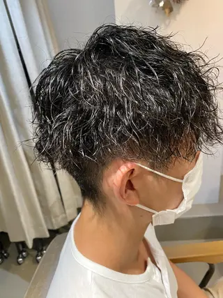 パーマ メンズ TELA HAIR 岩槻 高梨のヘアスタイル