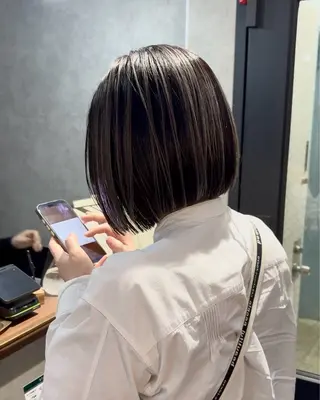 ミディアム レイヤーカット/ ハイライト　千咲季のヘアスタイル