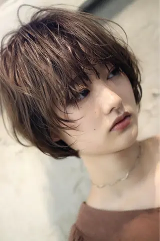 ショート Lit.豊橋 夏目のヘアスタイル