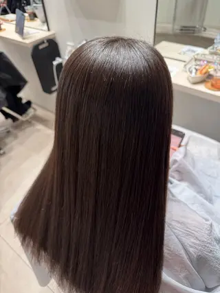 ロング 吉田 美咲のヘアスタイル