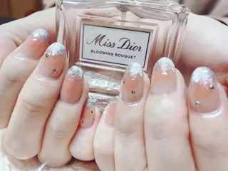 ネイル 頑張る女性の味方✴︎ M.i nail ♡のネイルデザイン