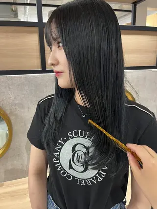 ロング カラー 渡邊 ひかるのヘアスタイル