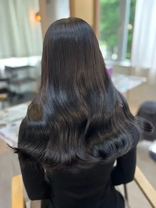 ロング カラー Hina🐣 elubylovisのヘアスタイル