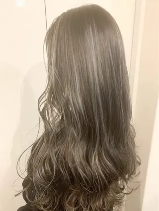 ロング カラー 松岡 恭弘のヘアスタイル