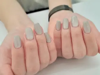 ネイル WHITELY みどりのネイルデザイン