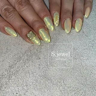 ネイル S. JEWELのネイルデザイン