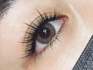 マツエク・マツパ Max eyelash池袋のマツエク・マツパデザイン