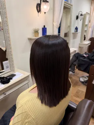 ミディアム 南草津/トレンドカラ ー/パーマ 西村美月のヘアスタイル