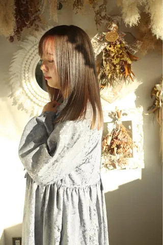 セミロング 伊藤 裕貴のヘアスタイル