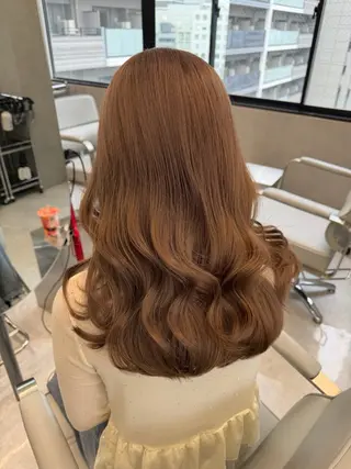 ミディアム デザイン🥇複雑履歴 ハイトーン特化のヘアスタイル