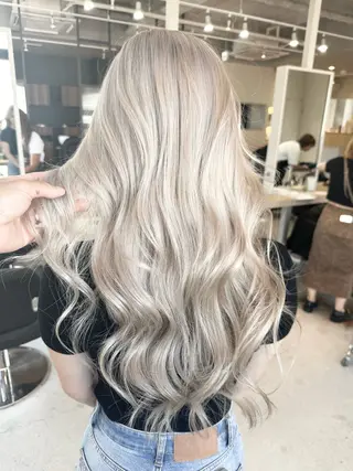 ロング カラー 井上 一平のヘアスタイル