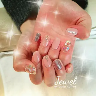 ネイル ＪＥＷＥＬ ＮＡＩＬのネイルデザイン