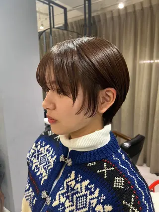 ショート 🌟デザインカラー 久保悠那のヘアスタイル