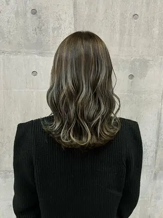 ミディアム 大武 楓のヘアスタイル