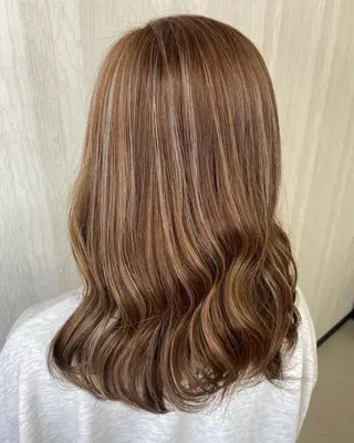 ロング カラー UNDER vr 【アンダーバー】のヘアスタイル