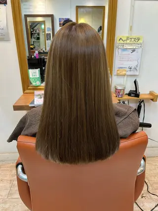 ミディアム カラー 関 健二郎のヘアスタイル