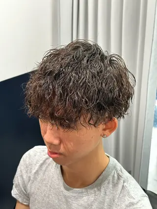 ショート パーマ 千葉弘平 🔥波巻き特化🔥のヘアスタイル