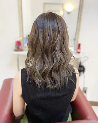 カラー YURI ✨のヘアスタイル