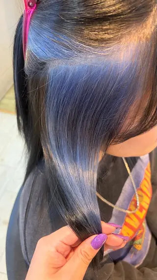 セミロング カラー ブリーチ/髪質改善/ ハイトーン/暖色のヘアスタイル