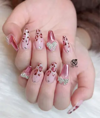 ネイル Ruby Nail 霞ヶ関店のネイルデザイン