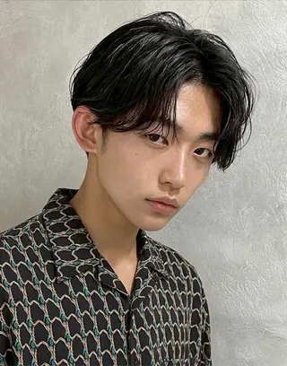 ショート メンズ センターパート職人 柏/メンズ/ ハルキのヘアスタイル