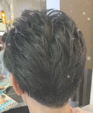 メンズ 中本 愛理のヘアスタイル