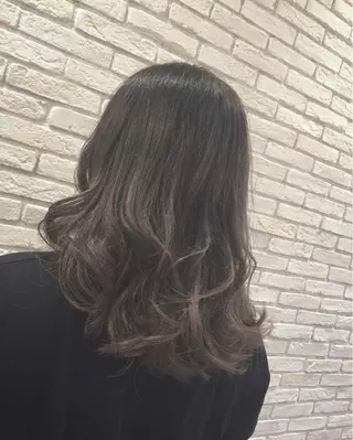 ミディアム セミロング ロング カラー パーマ ハイトーン×髪質改善 KENTAのヘアスタイル