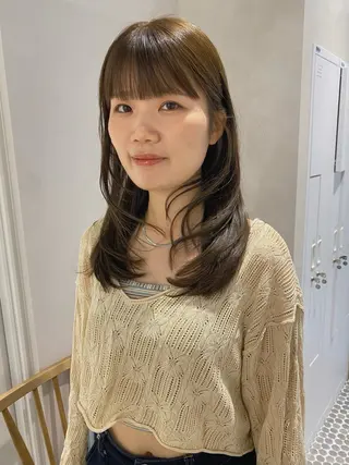 ミディアム カラー 砂原 ひよりのヘアスタイル
