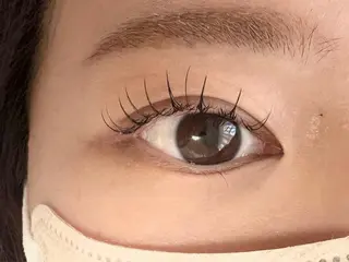 マツエク・マツパ 宮本 愛梨のヘアスタイル