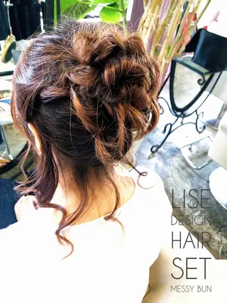 セミロング カラー パーマ ヘアアレンジ 表参道Lise おおいしおりのヘアスタイル