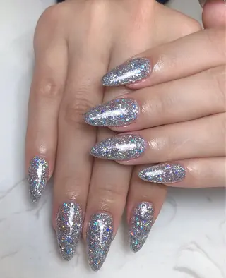 ネイル Moons nail 💅✨のネイルデザイン