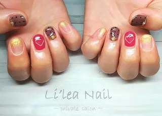 ネイル Li'leaNail AINAのネイルデザイン