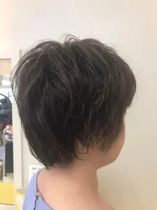 ショート カラー パーマ 横田 尚登のヘアスタイル