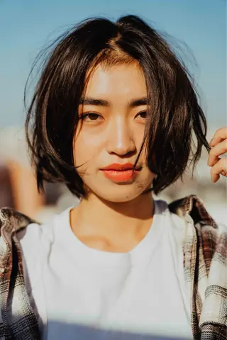 ミディアム 小島 智子のヘアスタイル