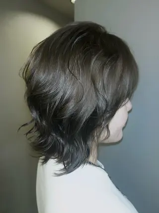 カラー Yaya ヤヤ / HACO+のヘアスタイル