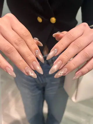 ネイル renelle Hidakaのネイルデザイン