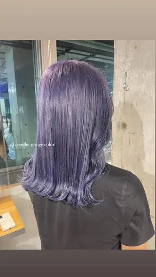セミロング カラー パーマ ヘアアレンジ メンズ キッズ ネイル マツエク・マツパ アイブロウ 透明感カラー・レイヤ ー🎀amika🎀のヘアスタイル