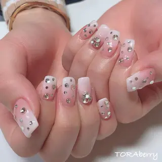 ネイル ネイリスト なつみのネイルデザイン