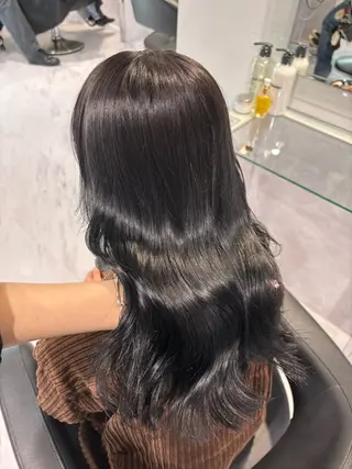 セミロング カラー 表参道♡暗髪♡ 艶カラー♡アユミのヘアスタイル