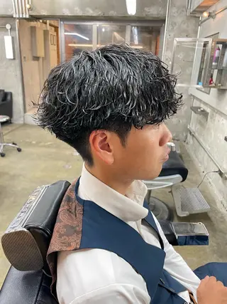 ショート パーマ ヘアアレンジ メンズ 亀井隆汰/メンズ専門 パーマ特化美容師のヘアスタイル