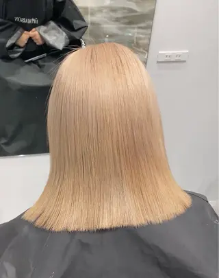 ミディアム さくらい ことみのヘアスタイル