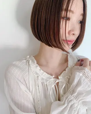 ショート カラー lani ブリーチ /ダブルカラーのヘアスタイル